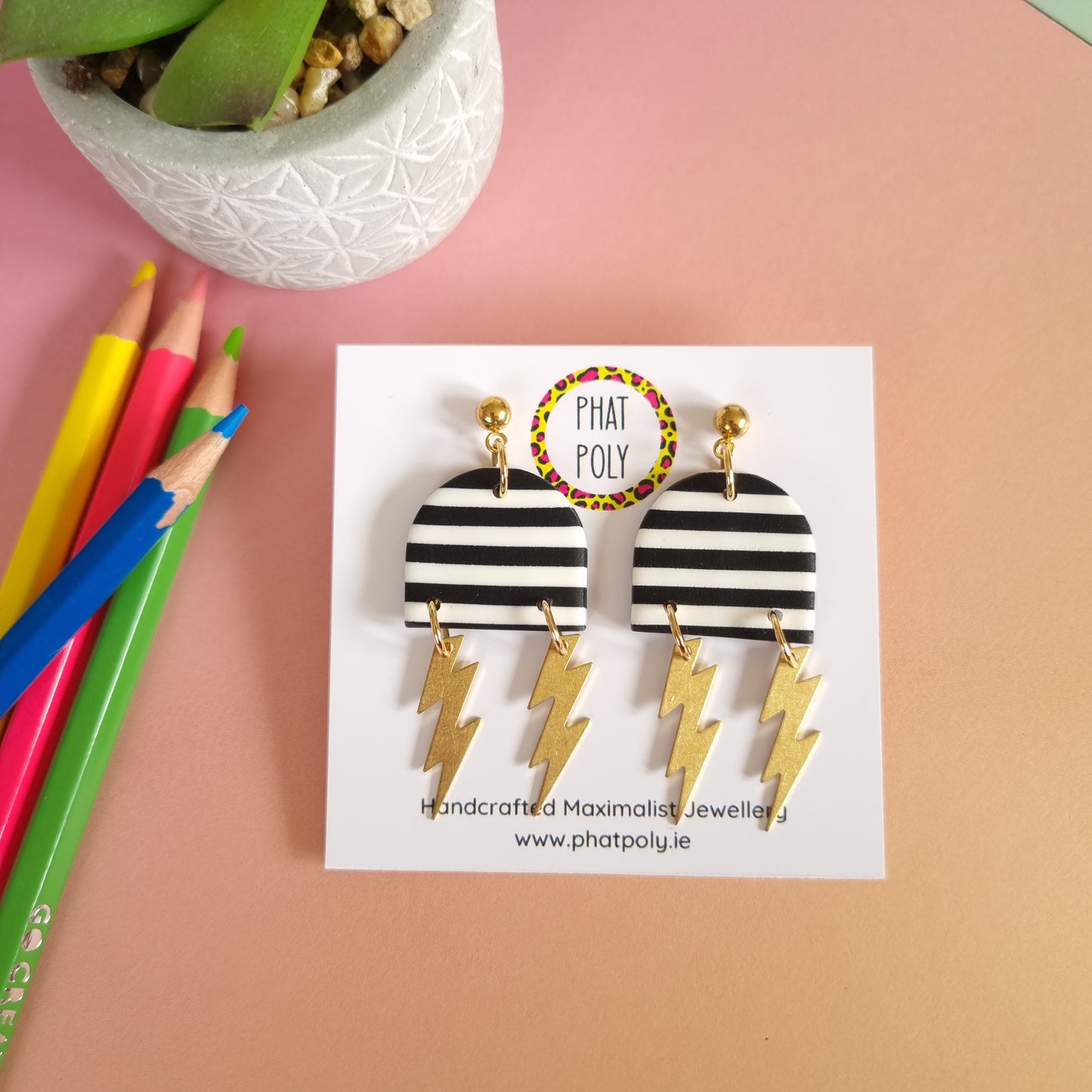 Lightning Stripes